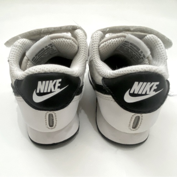 Nike MD Valiant TD Toddler White Black Sneakers ~ Size 6C - Picture 3 of 7